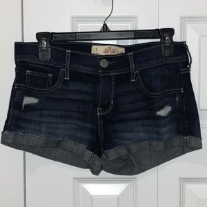 Hollister Short-Short Low Rise Jean Shorts
